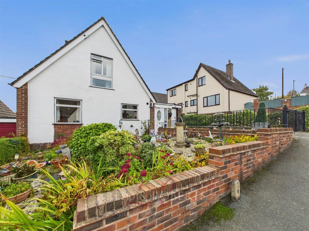 Property photo 2 of 37 Cam03999G0-Pr0194-Still037.Jpg