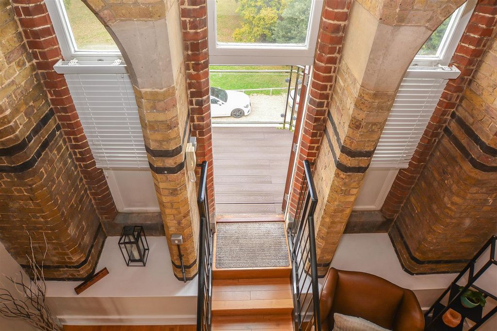 Additional image 8 of 1 bed flat for salePastoral Way, Warley, Brentwood CM14