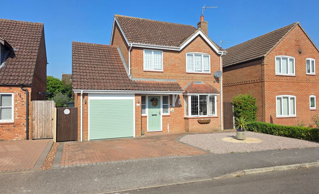 Property photo 1 of 18