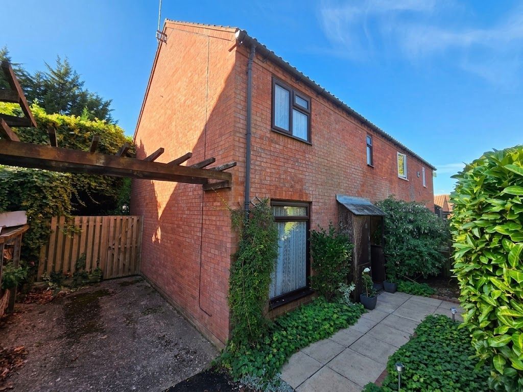 Property photo 1 of 19