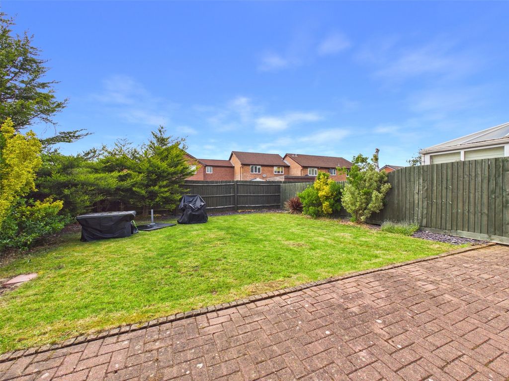 Property photo 2 of 12 Picture No. 03