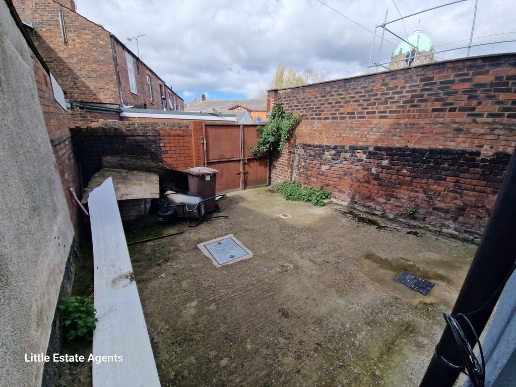 Property photo 2 of 15 Photo 2