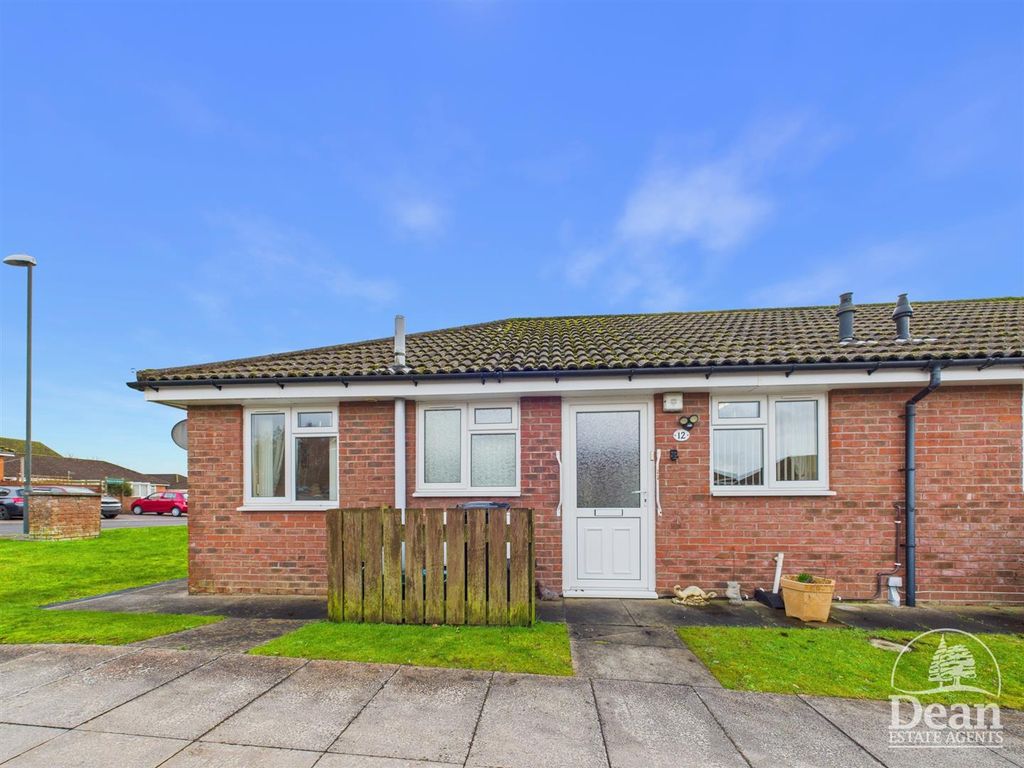 Property photo 1 of 11