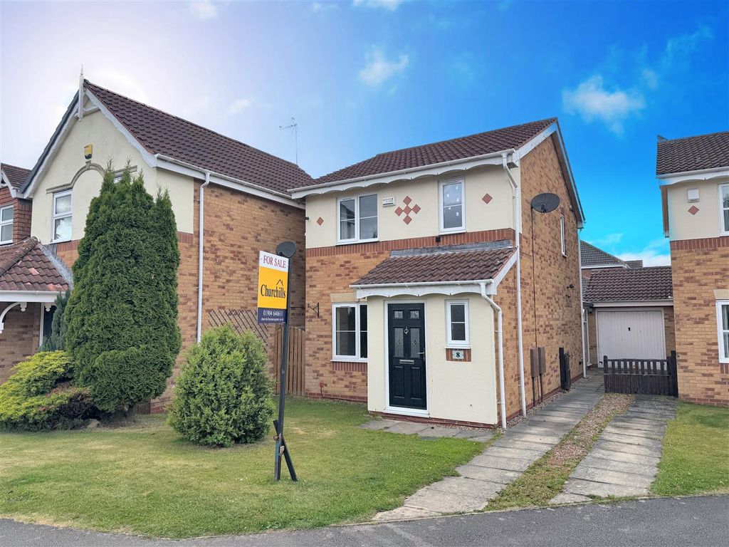 Property photo 1 of 13 8Bgt8.Jpg