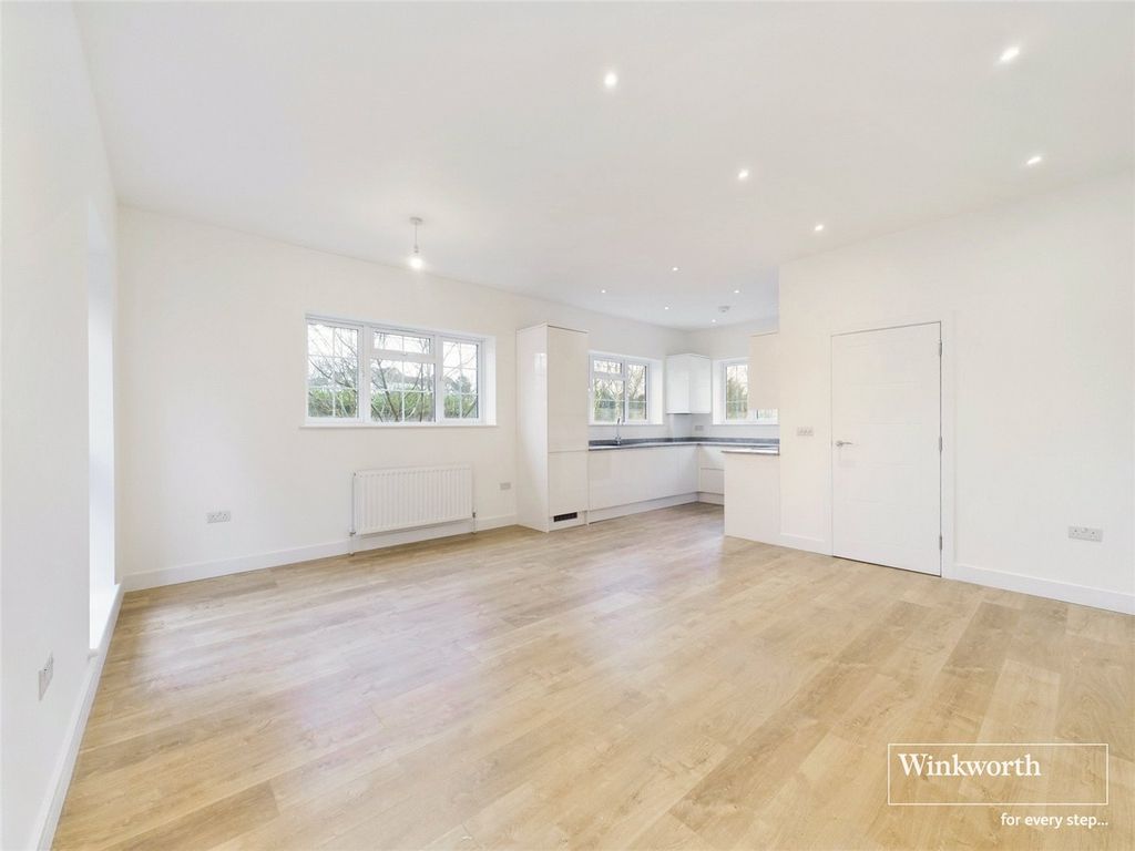 Property photo 2 of 17 Open Plan Reception