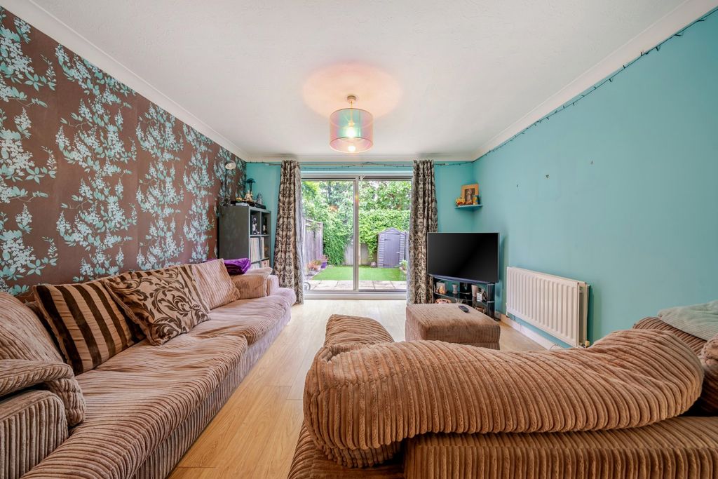 Property photo 3 of 13 Picture No. 02