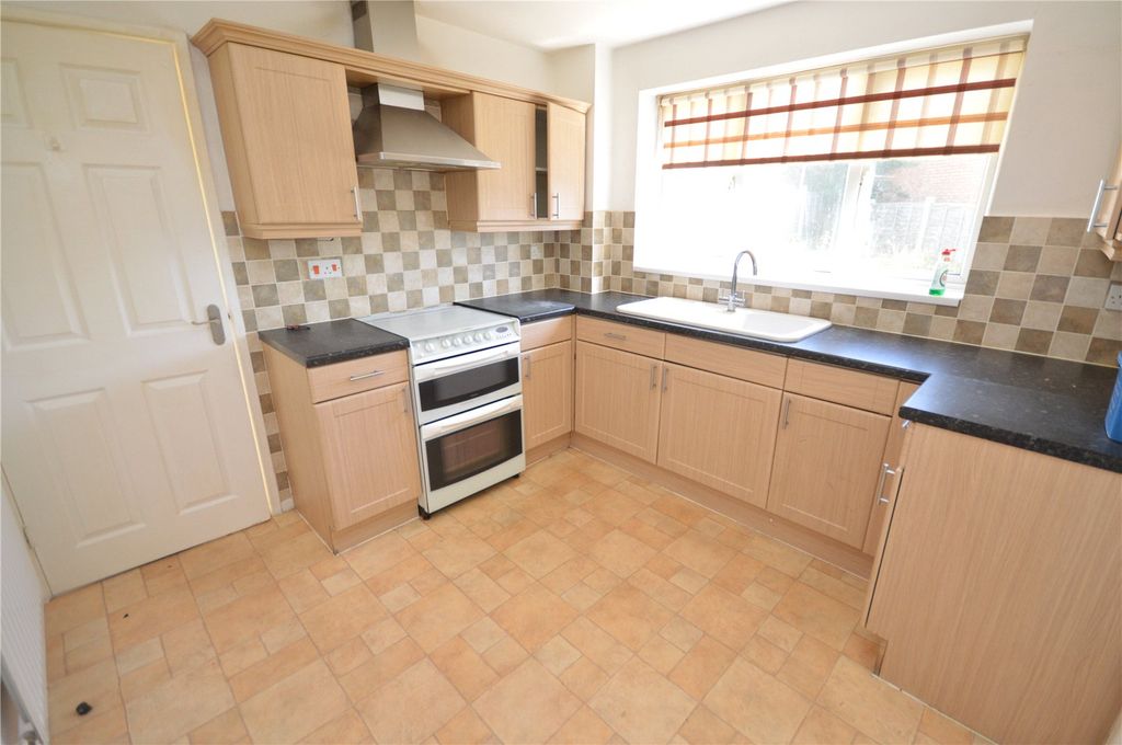 Property photo 3 of 15 Picture No. 04