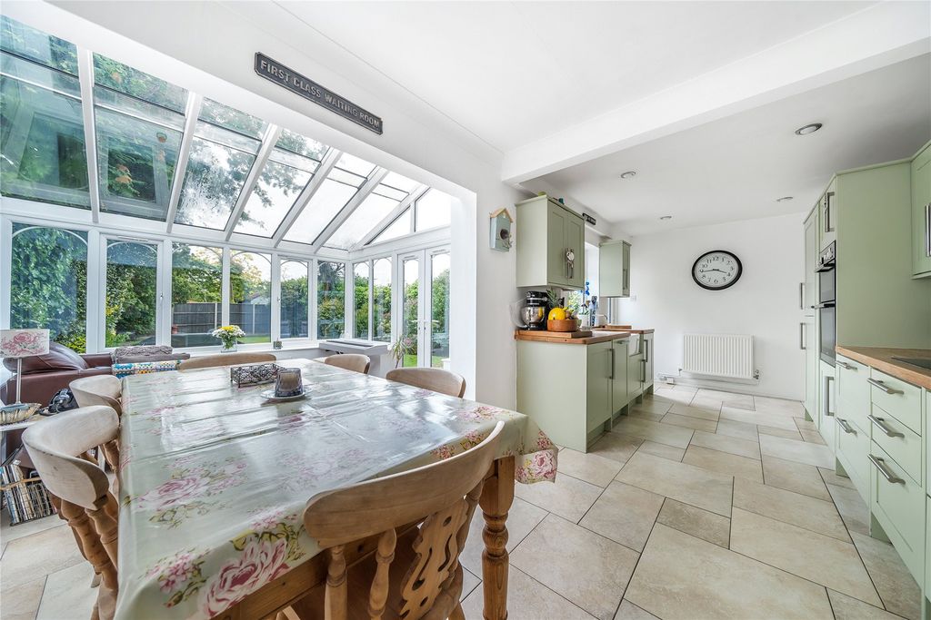 Property photo 2 of 14 Picture 2