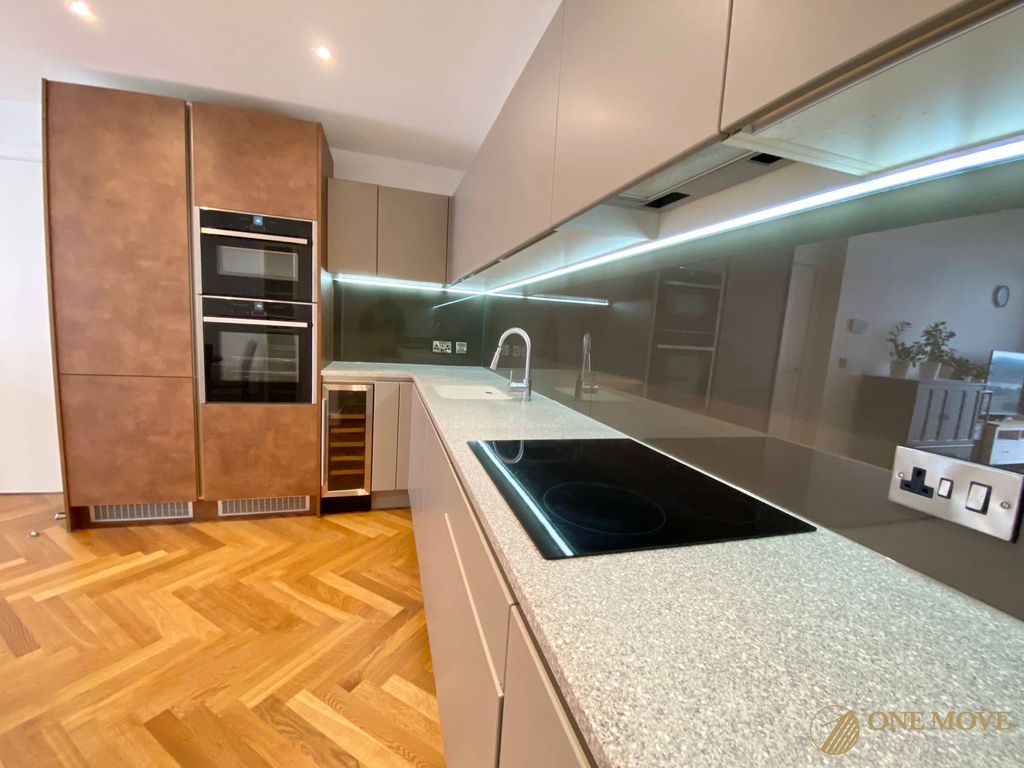 Property photo 3 of 26