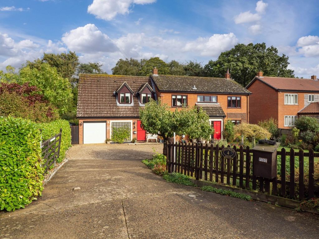 Property photo 1 of 31