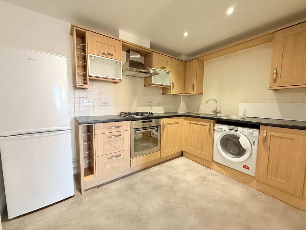 Property photo 3 of 7 Picture No. 19