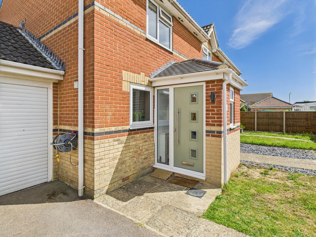 Property photo 1 of 27