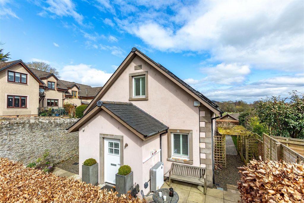 Property photo 1 of 25 Orchard Cottage Newstead 01.Jpg