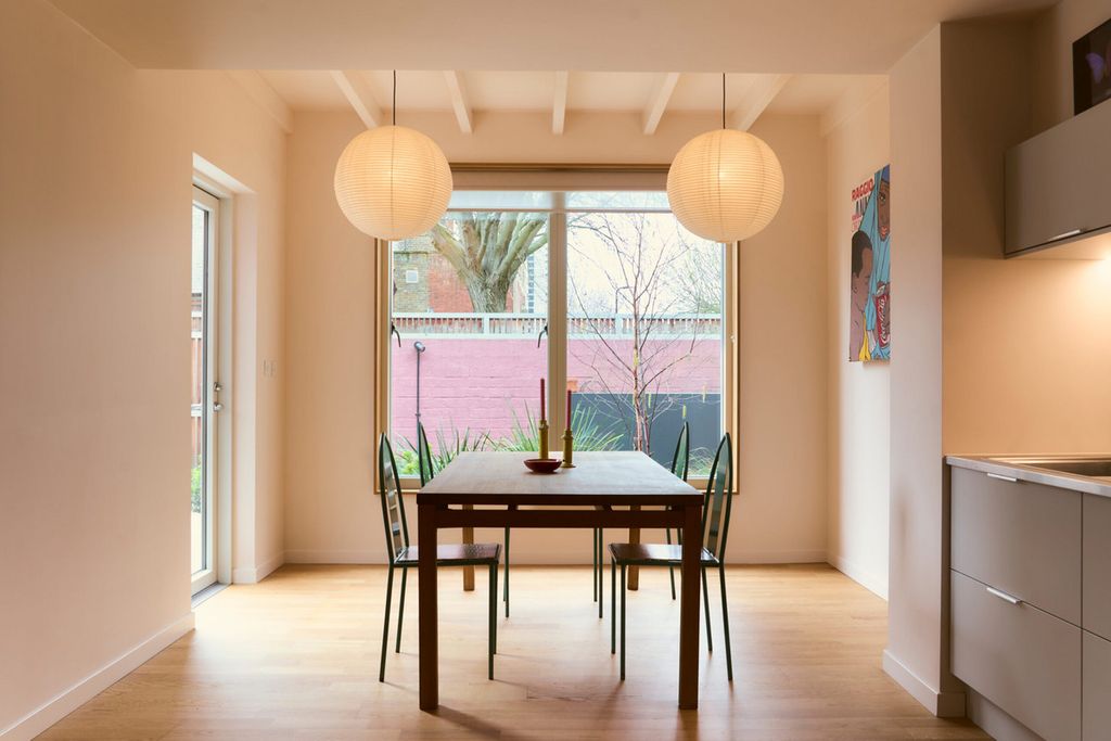 Property photo 1 of 41