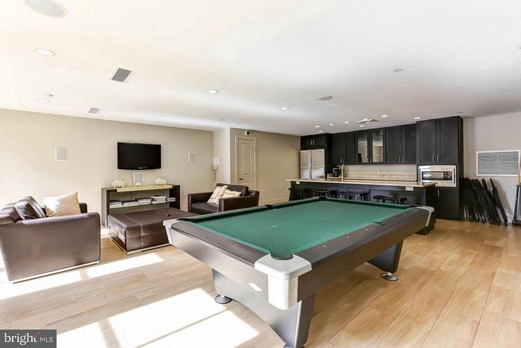 Property photo 1 of 2 <Alttext/>