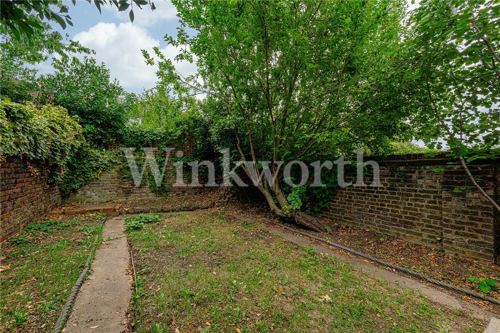 Property photo 2 of 13 Picture No. 35