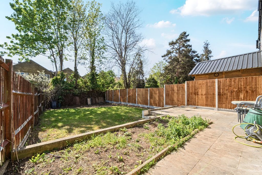 Property photo 1 of 10 Picture No. 35