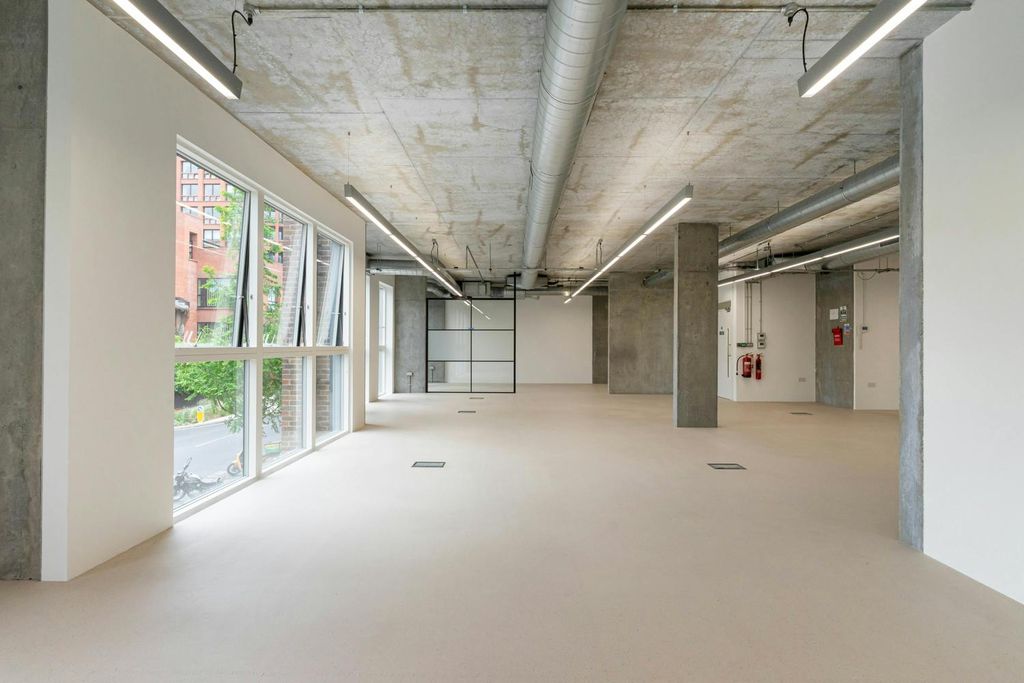 Property photo 2 of 9 27-Downham-Road-N1-5Aa-Haggerston-Hoxton-Office-Studio-Internal4-Dominion.London.Jpg