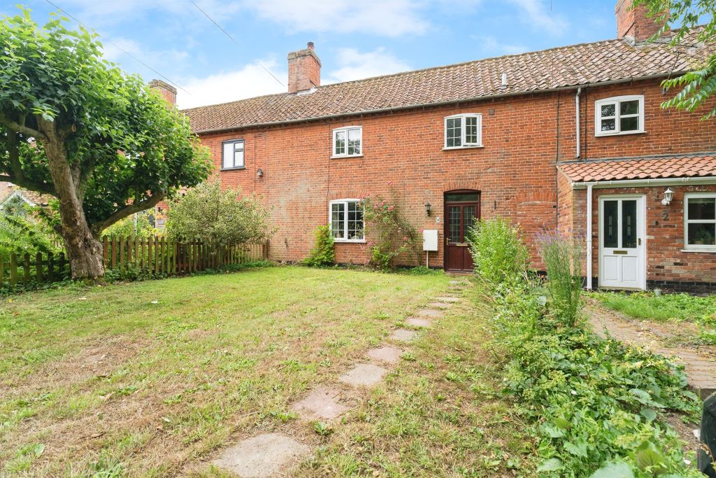 Property photo 1 of 17