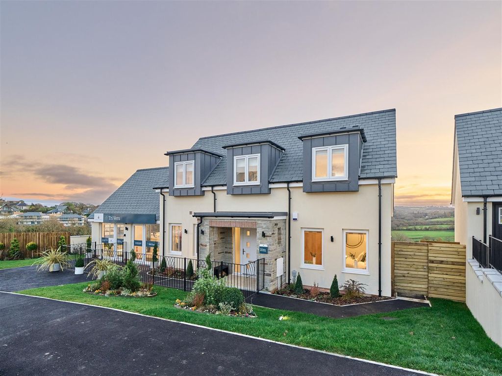 Property photo 1 of 18 Killow-Tri-Veru-3.Jpg