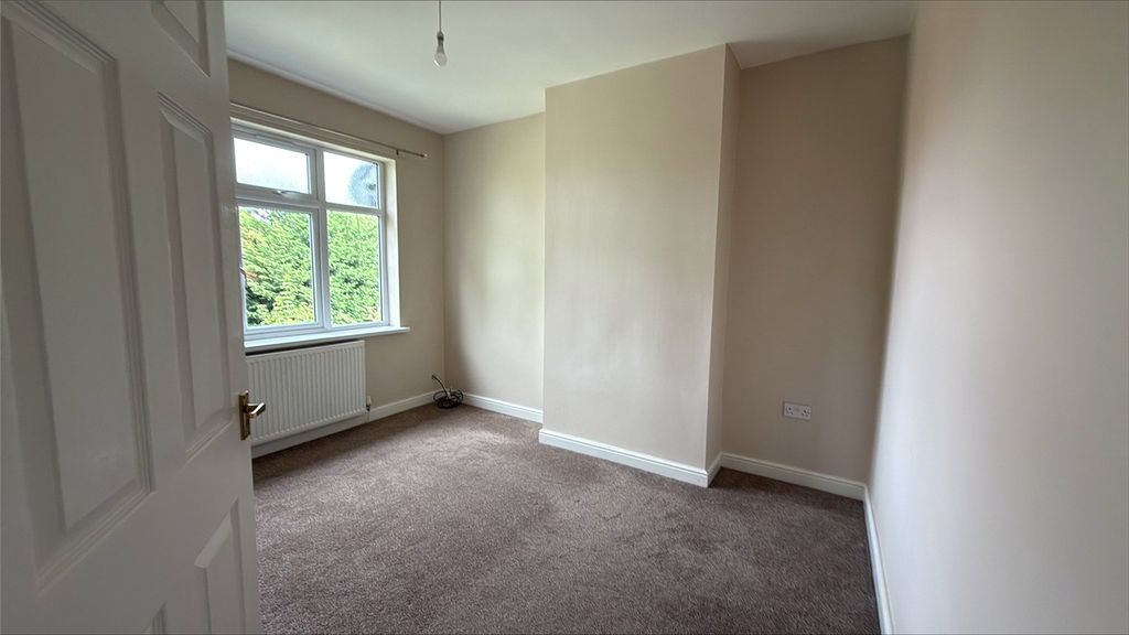 Property photo 3 of 7 Picture No. 12