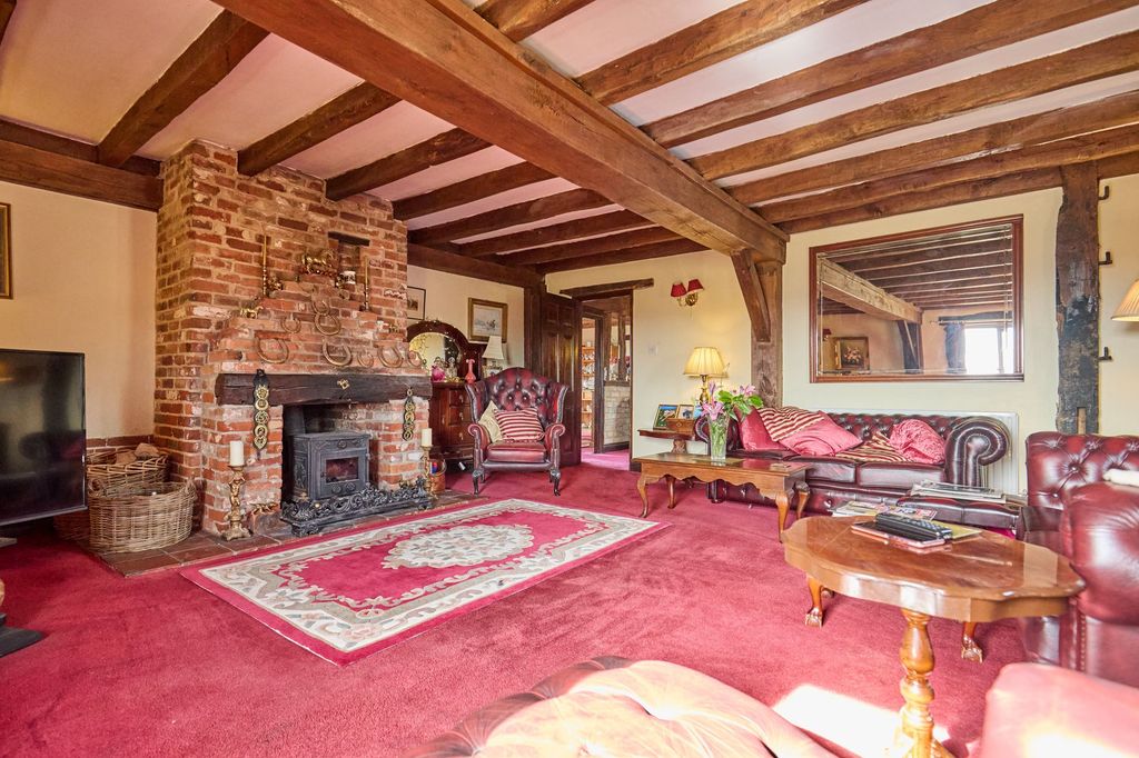 Property photo 3 of 44