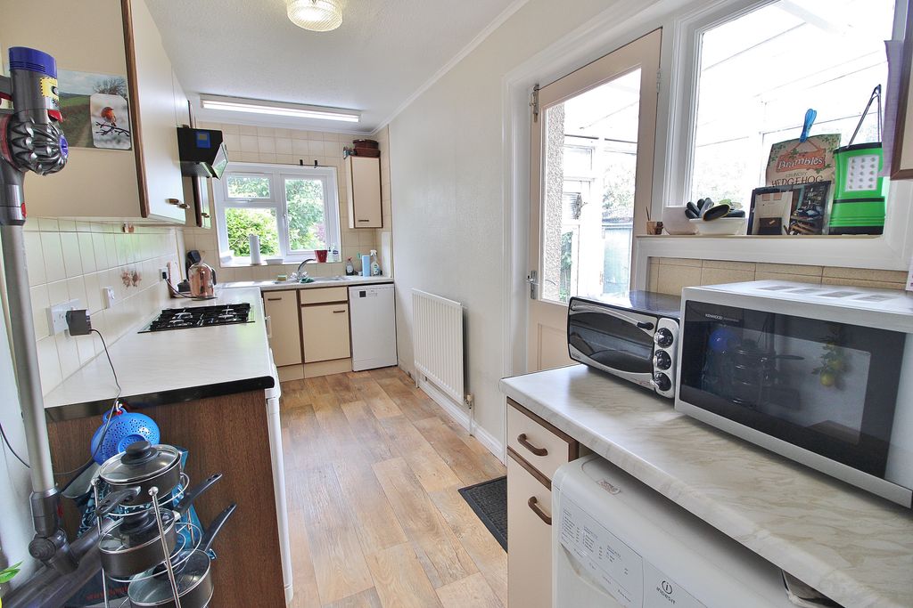Property photo 3 of 14