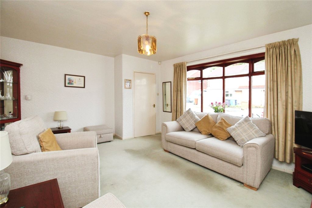 Property photo 2 of 14 Picture No. 13