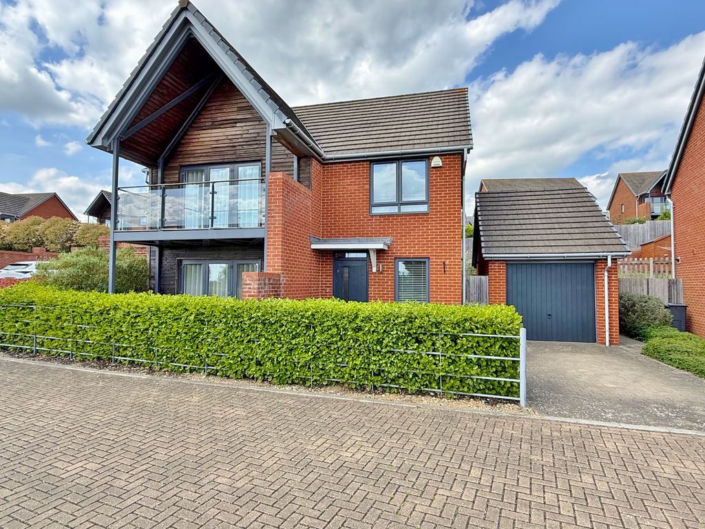 Property photo 1 of 23