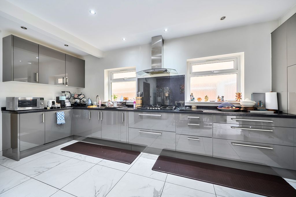 Property photo 2 of 20 1525891 (13)
