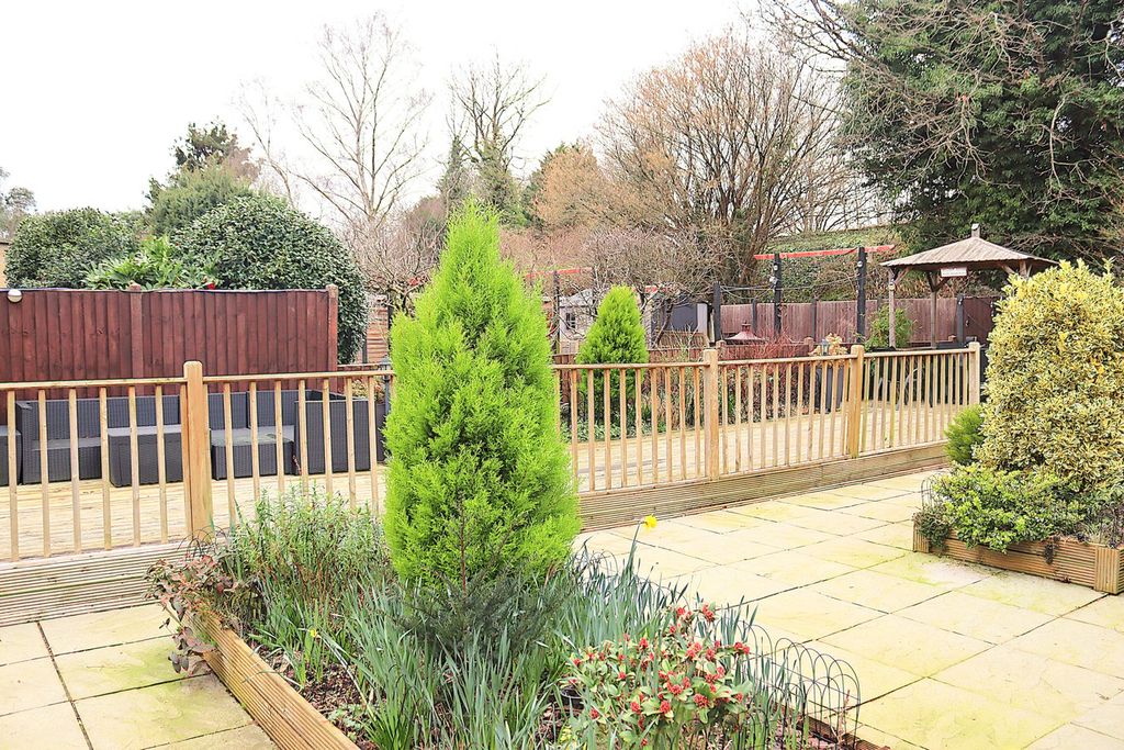 Property photo 3 of 22