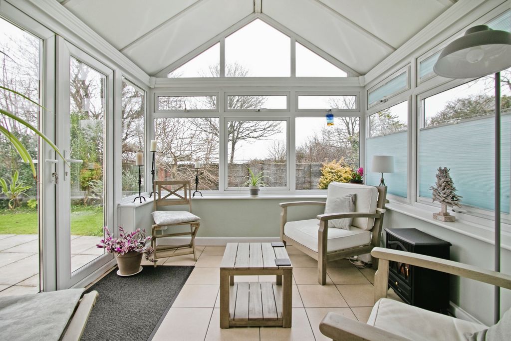 Property photo 3 of 26 Photography