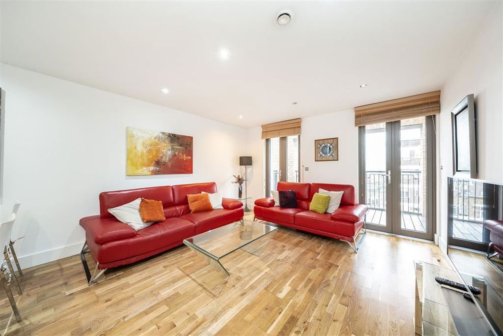 Property photo 2 of 11
