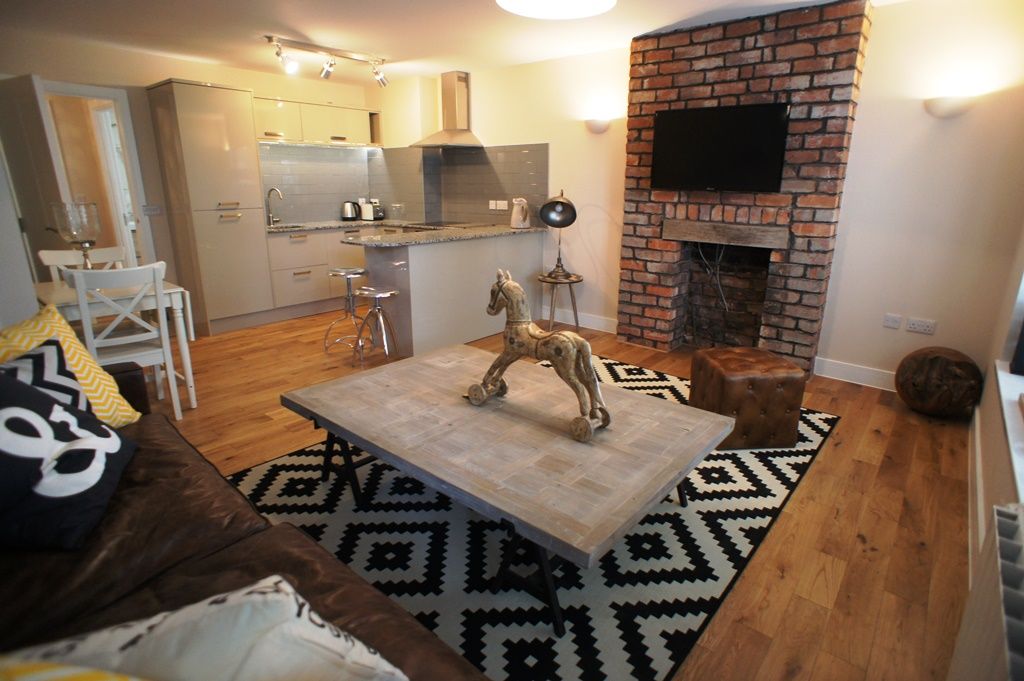 Property photo 1 of 4