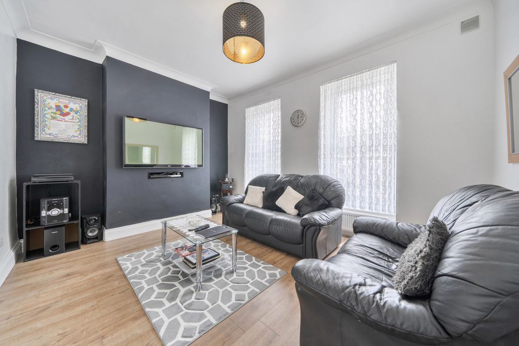 Property photo 2 of 27 1455331-22-69Fdd2...