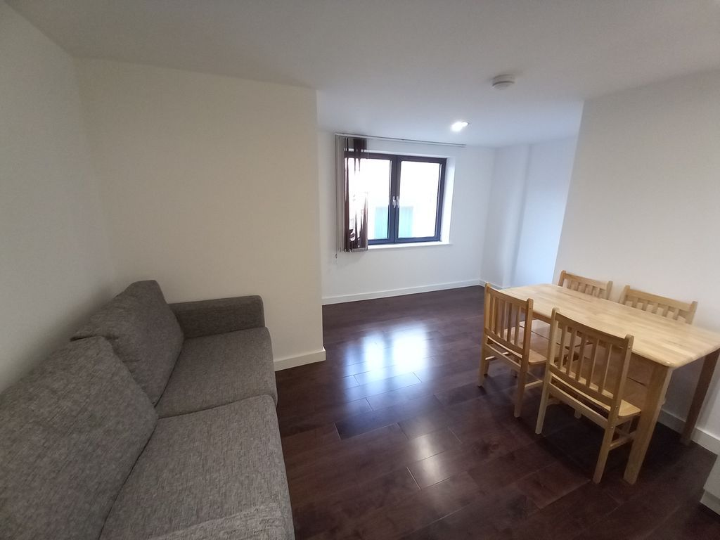 Property photo 3 of 5 Photo 4