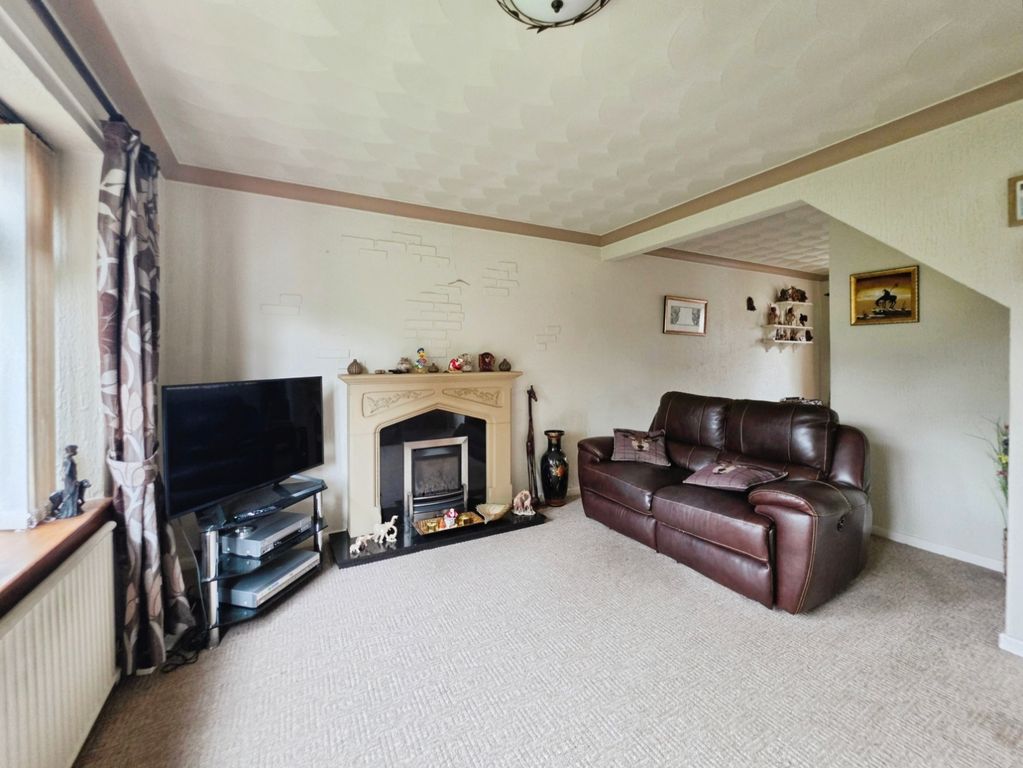 Property photo 3 of 22 Pbox-Img.Jpg