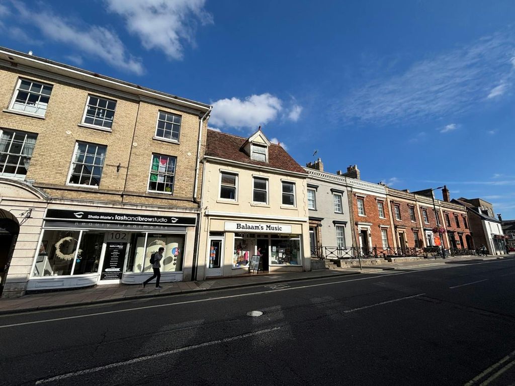 Property photo 2 of 10 Img_3539 Large.Jpg