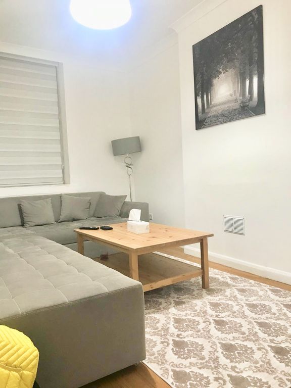 Property photo 1 of 10 2 Bedroom Flat For Rent