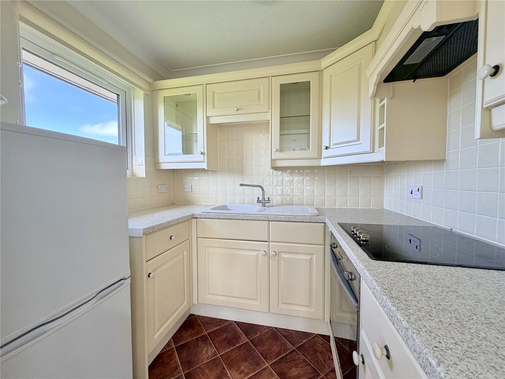 Property photo 2 of 10 Picture No. 06