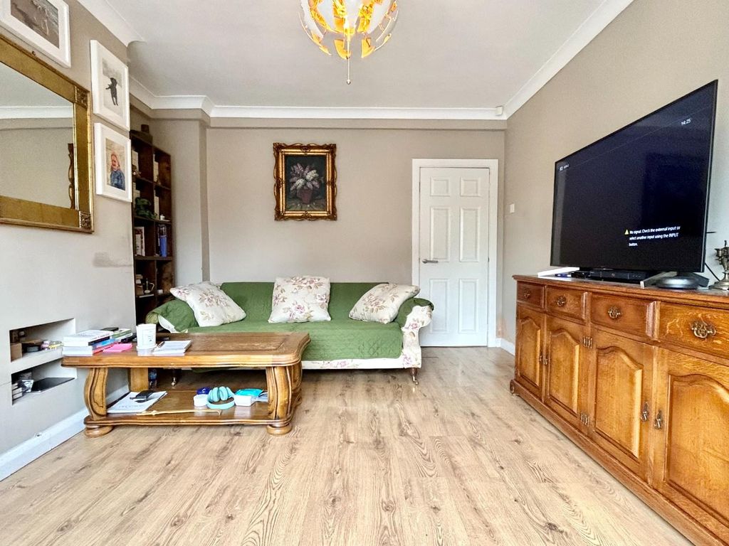 Property photo 3 of 18 Img_E8611.Jpg