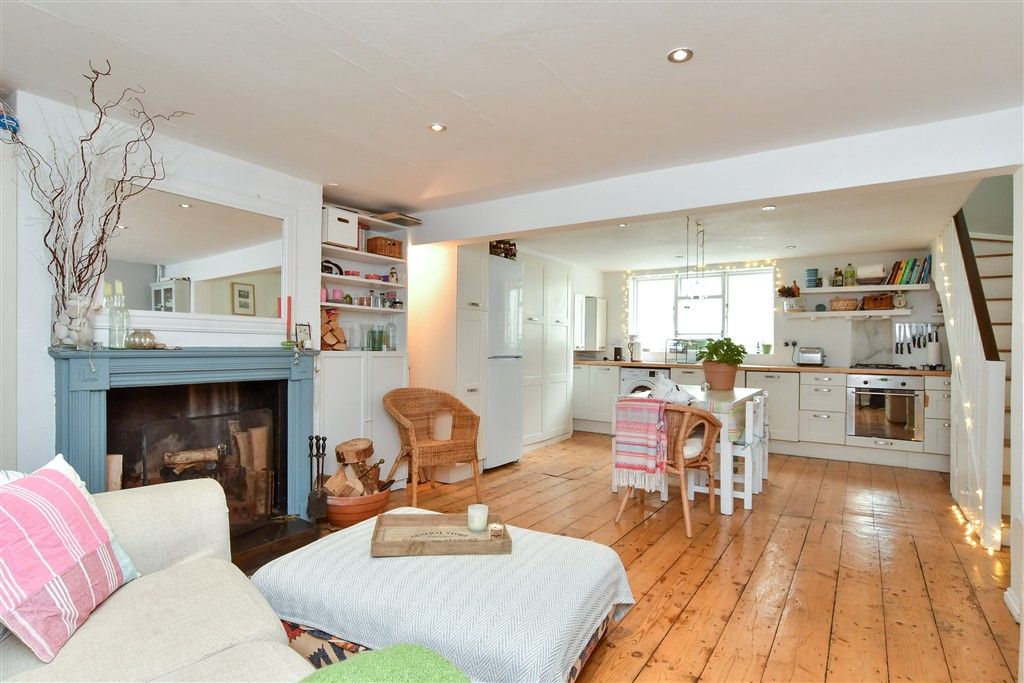 Property photo 2 of 13 Lounge/ Kitchen/ Diner