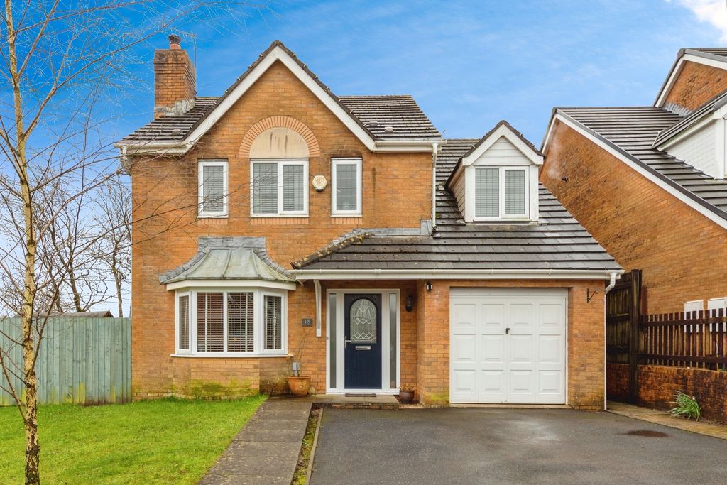 Property photo 1 of 23 Pbox-Img.Jpg