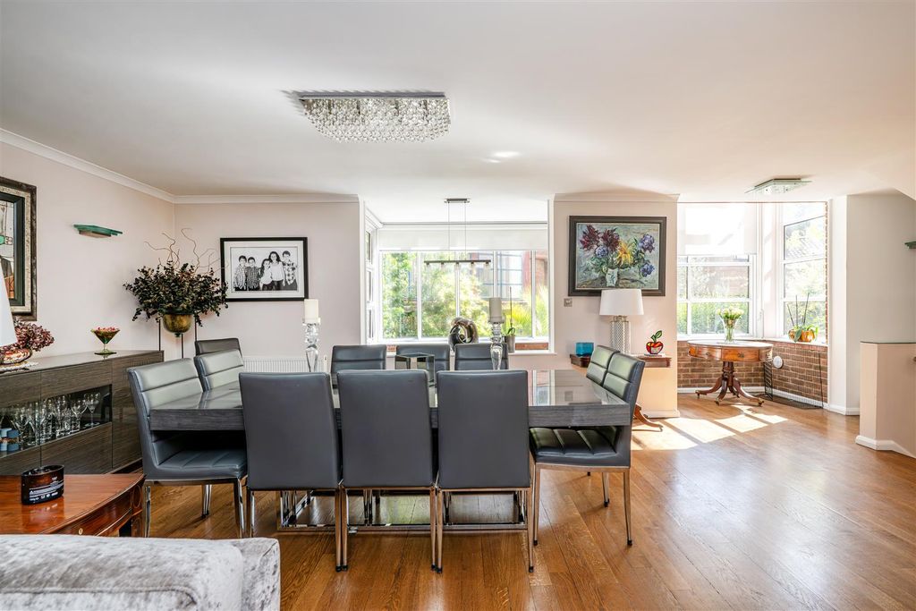 Property photo 3 of 11 Dsc_8958-Enhanced-Nr.Jpg