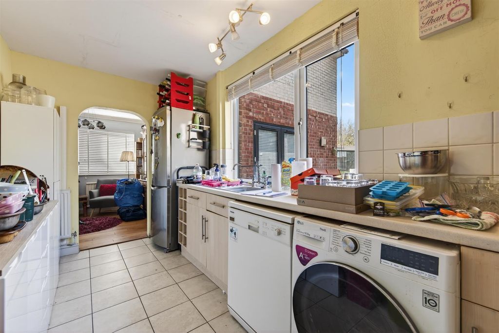 Property photo 3 of 21 13Valleycresweb20.Jpg