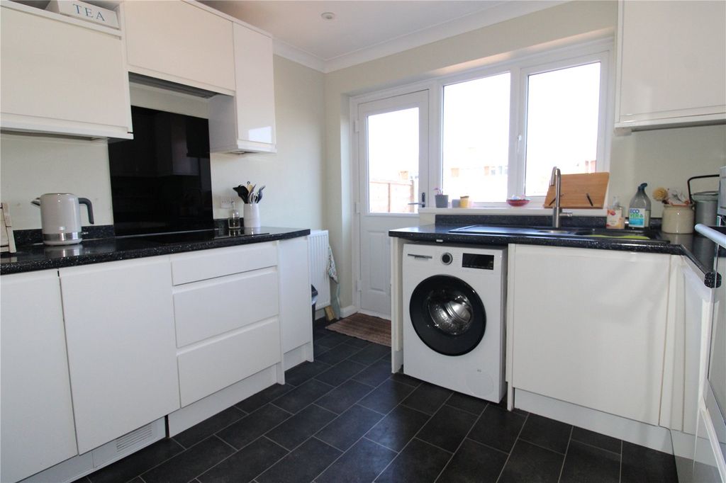 Property photo 3 of 17 Picture No. 08