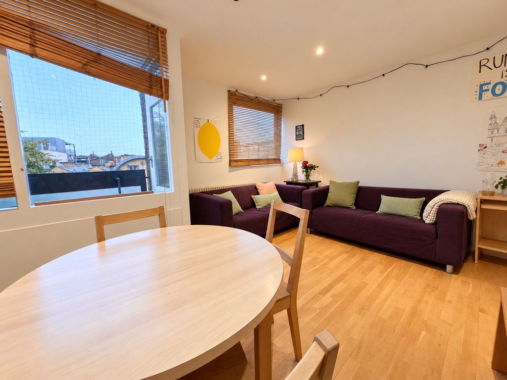 Property photo 3 of 10 Reception Room