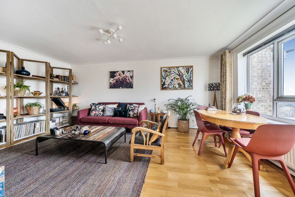 Property photo 2 of 15 1429925-13-69Bd25...