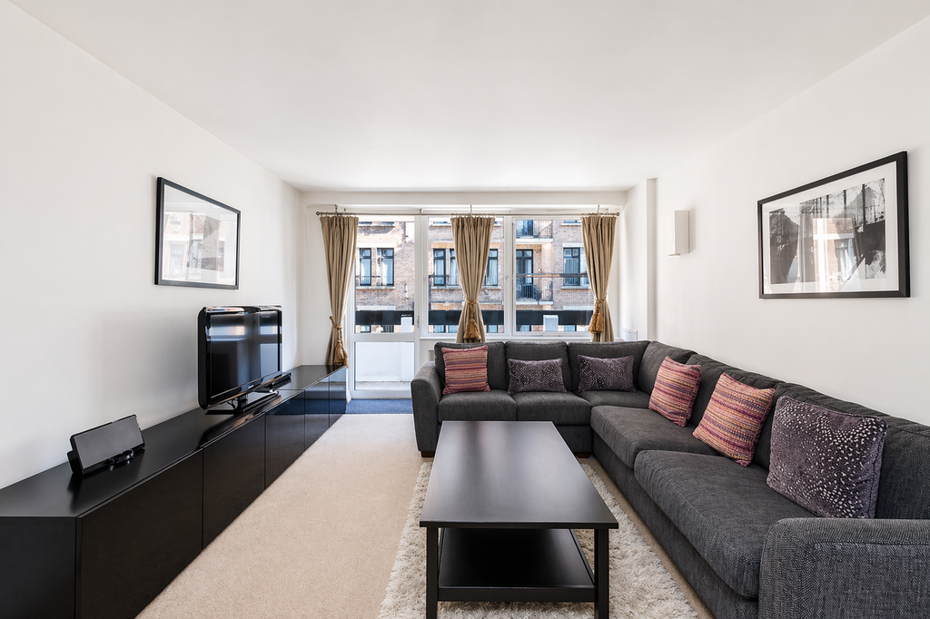 Property photo 3 of 9