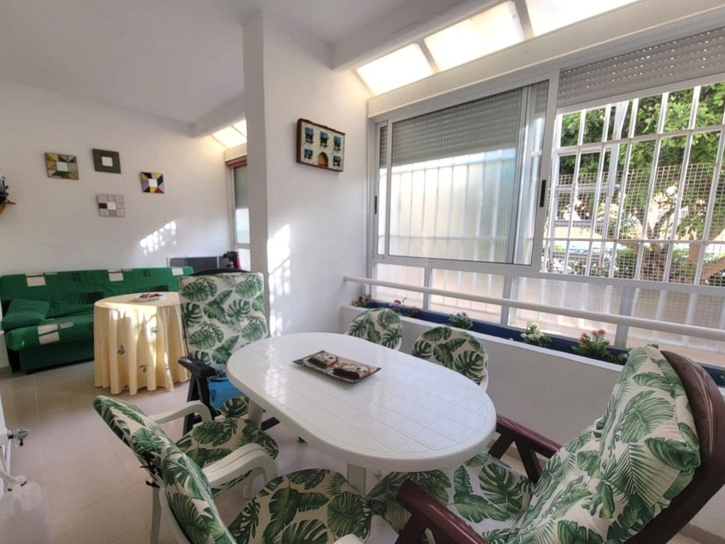 Property photo 2 of 37